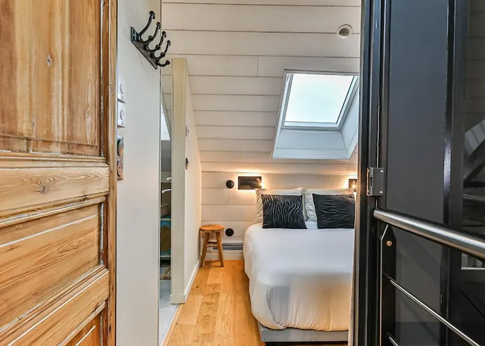 Hébergement de vacances Floréal 1900 Cœur De St Gilles