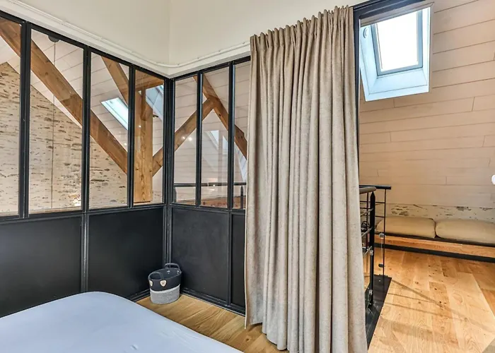 Floréal 1900 Cœur De St Gilles Hébergement de vacances