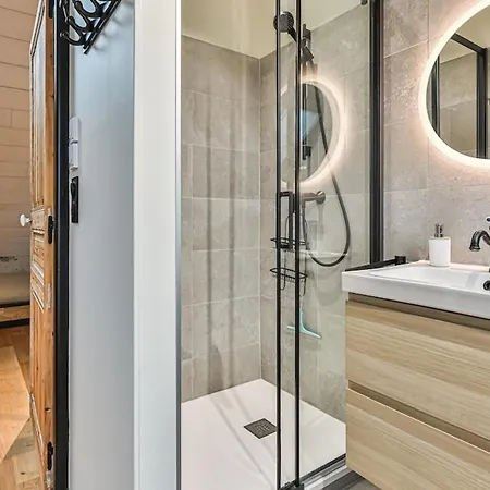 Floreal 1900 Coeur De St Gilles *